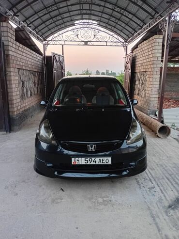 Honda Fit: 2003 г., 1.3 л, Автомат, Бензин, Хетчбек