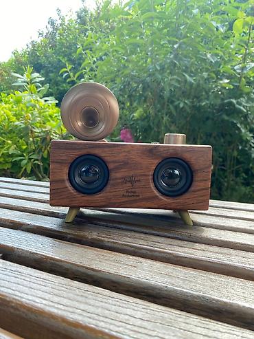 səsucaldan: Retro üslublu “Music Apollo” portativ radio/kolonka - Dizayn: Taxta — 1
