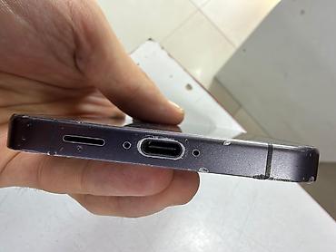 simes telefon: Samsung Galaxy S24 FE, 128 GB, rəng - Boz, Barmaq izi — 3