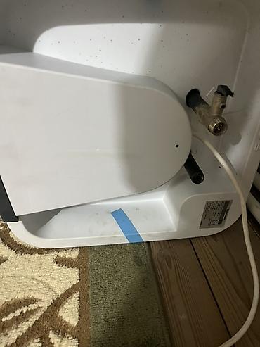 Məişət texnikası: Ariston 80 l, İşlənmiş, Kredit yoxdur, Ünvandan götürmə, Ödənişli çatdırılma — 2