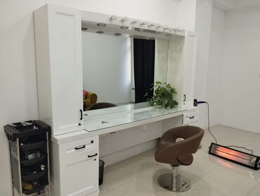 ən ucuz mebel salonu: Salon güzgusu 1500man təzə yiğlib mebirandan.Qiy endi 3metirdi .Təcili