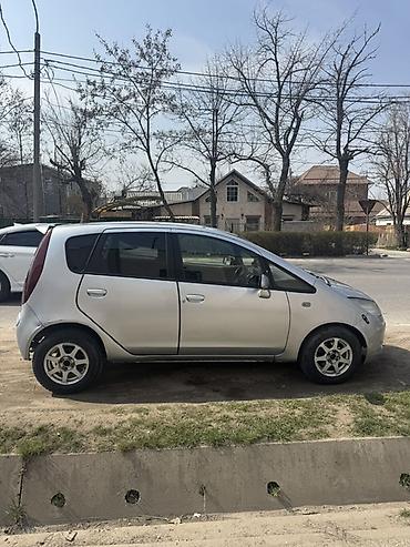 Mitsubishi Colt: 2003 г., 1.5 л, Хэтчбэк
