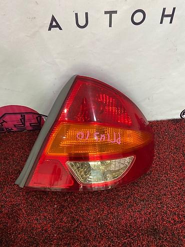prius plus: Задний правый стоп-сигнал Toyota 2001 г., Б/у, Оригинал, Япония — 1