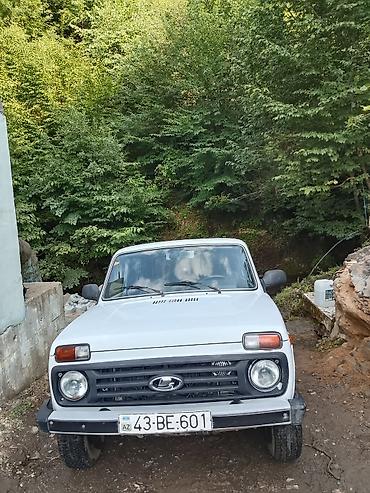 tap az 015: VAZ (LADA) 4x4 Niva: 1.7 l | 2011 il 148000 km Ofrouder/SUV — 3