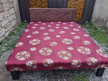 Çarpayılar: Təzə çarpayılar. 1 nəfərlik çarpayılar 60manat. 2 nəfərlik taxt — 14