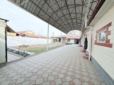 Продажа домов: Дом, 120 м², 5 комнат, Собственник, Косметический ремонт at lalafo.kg — 1 Продажа домов: Дом, 120 м², 5 комнат, Собственник, Косметический ремонт — 1