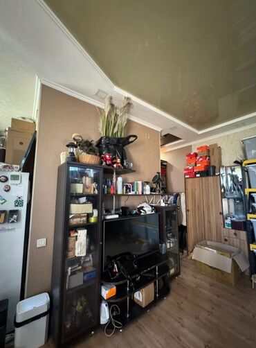 сдаю квартиру на долгий срок аламедин 1: 1 комната, 43 м², Сталинка, 3 этаж, Старый ремонт