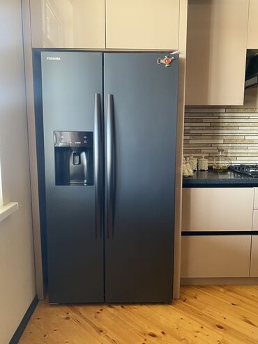 Холодильники: Новый Холодильник Toshiba, No frost, Двухкамерный, цвет - Черный
