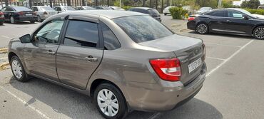 VAZ (LADA): Lada Granta sedan - Kuzov: qəhvəyi rəng, kompakt sedan - — 9