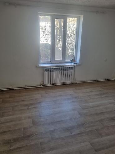 ысык кол комната аренда: 80 м², 3 комнаты, Ала-Тоо ж/м, Только девушкам — 5