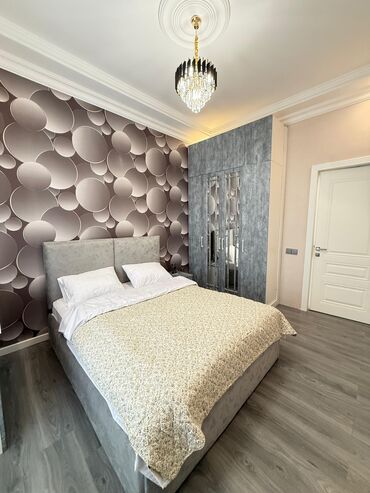 Günlük kirayə evlər: 160 kv. m, 4 otaqlı, Kombi, Qaz, İşıq — 12