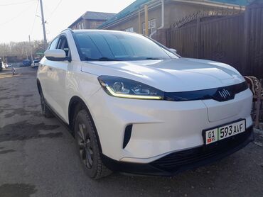 Другой электротранспорт: Электромобиль кроссовер (белый кузов) Основные особенности: - — 2