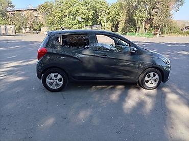 сут машине: Chevrolet Spark: 2019 г., 1 л, Автомат, Бензин, Хетчбек — 5