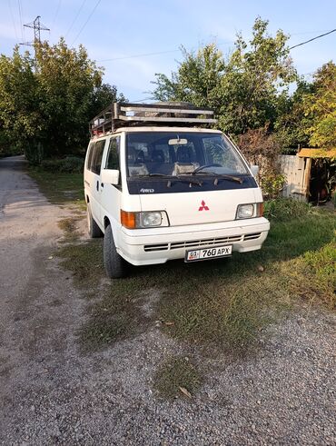 чернозем камаз: Mitsubishi Delica: 1987 г., 2.4 л, Механика, Бензин, Вэн/Минивэн