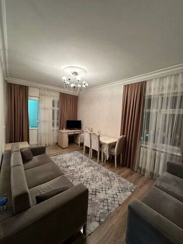 Uzunmüddətli kirayə mənzillər: Ev uzunmuddetli verilir. WHATCAP DA AKTIVDIR. Qara qarayev metrosunun — 9