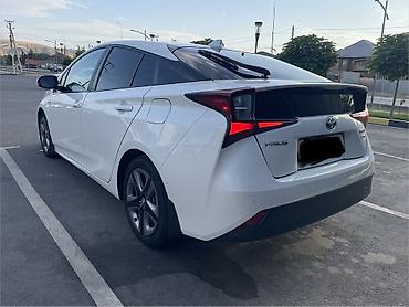 highlander 2017: Toyota Prius: 2019 г., 1.8 л, Автомат, Гибрид, Хэтчбэк — 4