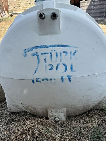 su qablar: Bak, Plastik, 1500 l l, İşlənmiş, Ünvandan götürmə — 2