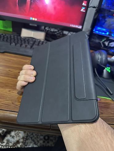 ikinci el ipad pro: Ipad pro 11 M2 Istifade etmediyim ucun satiram. Üzerinde, ekraninda — 5