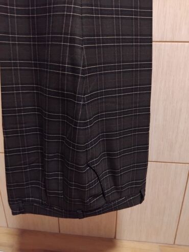 Pantalone: S (EU 36), Normalan struk, Ravne nogavice — 3
