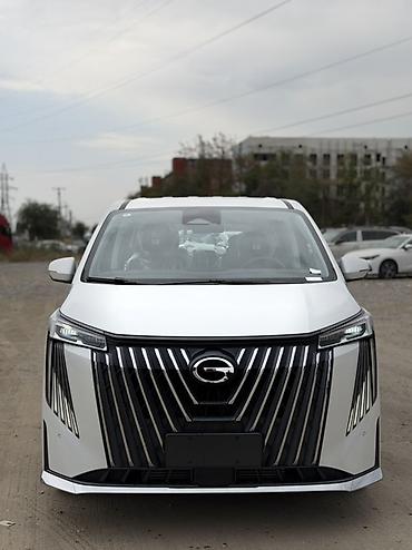 минивэн: GAC Trumpchi M8 (новое поколение) — премиальный 7‑местный минивэн — 1