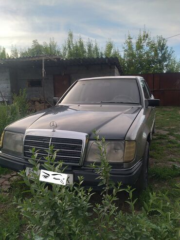 мерс на продажу: Mercedes-Benz 230: 1988 г., 2.3 л, Механика, Бензин, Седан