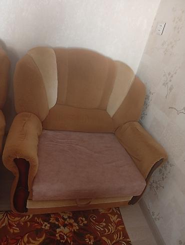 Divanlar: Divan, İşlənmiş, Açılan, Çatdırılma yoxdur — 4
