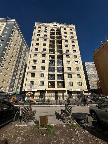 квартиры в городе: 2 комнаты, 62 м², Элитка, 3 этаж, Косметический ремонт