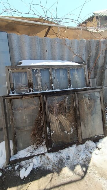 самовывоз строительного мусора: Отдам даром б/у советские окны, есть разные размеры 1.4*1.4м, 1.7*1м