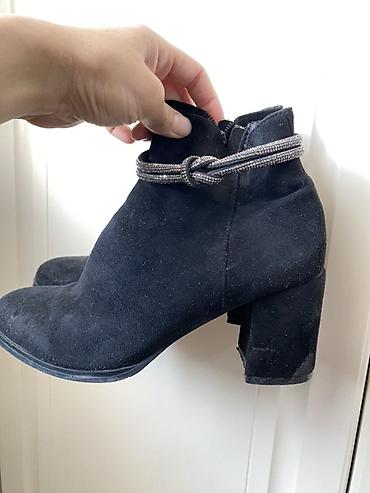 Другая женская одежда: Набор одежды (4 предмета): 1) Платье-абайя голубого цвета с белой — 60