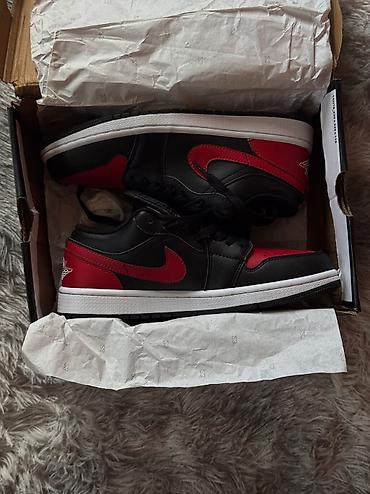 кызыл кия кыз: Эркектердин кроссовкасы, 41, Air Jordan, Жаңы, түсү - Кызыл, Өзү алып кетүү, Акылуу жеткирүү — 3