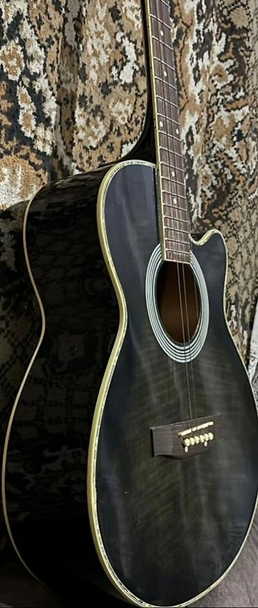 Классические гитары: Spower brendinin gitarası.Kəsikli (cutaway) korpusa malik 6 simli — 5