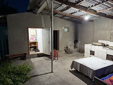 Продажа коттеджей и домов: Утный дом площадью 120 кв. м. Трехфазка.Участок: 10 соток плодородной — 24