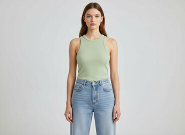 t shirty z odkrytymi ramionami: Stradivarius, Топ жіночий, розмір M