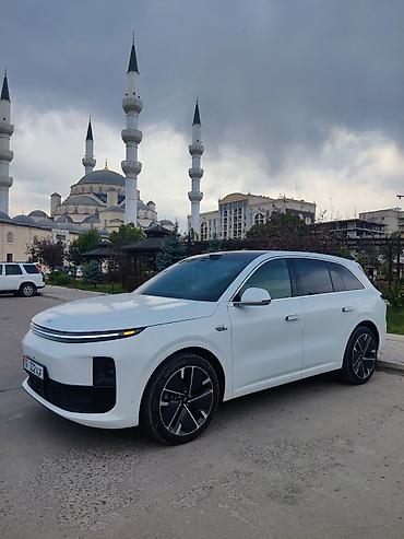 машинелер: Lixiang L6: 2025 г., 1.5 л, Автомат, Гибрид, Кроссовер — 2