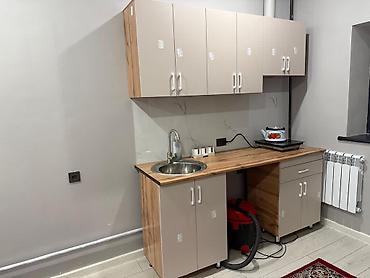 Продажа помещений свободного назначения: 🏠 Сдаётся квартира 📐 Площадь: 23 м² 📍 Адрес: Ж/М Келечек 🛒 До рынка — 4