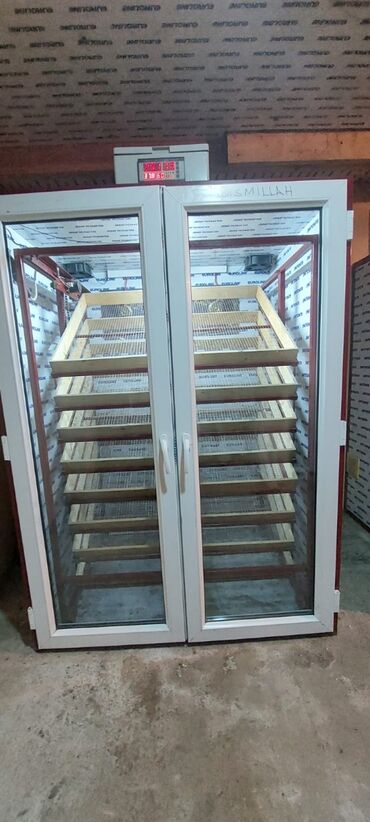 İnkubatorlar: Az islenib. İşimlə əlaqədar məşğul olmadığım üçün satıram. Tam — 9