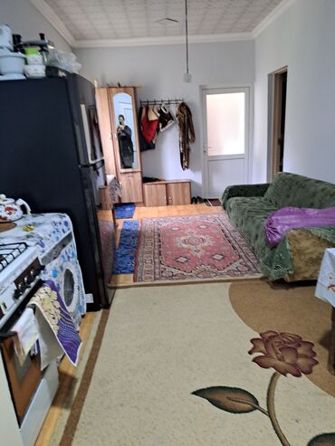 Həyət evləri və villaların satışı: Balaxanı qəs. 7 otaqlı, 150 kv. m, Kredit yoxdur, Orta təmir — 3