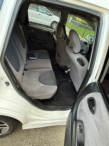 Honda: Honda Fit: 2006 г., 1.5 л, Автомат, Хетчбек — 8