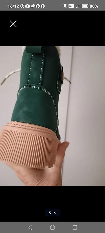 claudia donatelli boots: Zimske ženske čizme – zelene - Model: visoke vezane čizme sa krznenom — 5