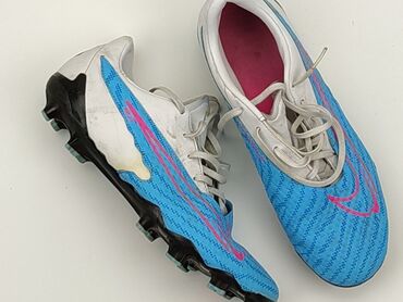 buty sportowe na podwyższonej podeszwie: Buty sportowe Nike, 38, Używany