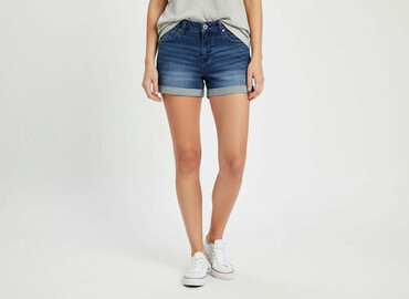 cross jeans zakręt: Esmara, Shorts for women, size M