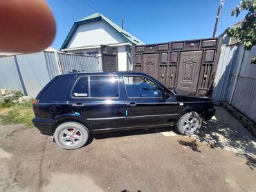 голф жетта: Volkswagen Golf: 1991 г., 1.8 л, Механика, Бензин, Хэтчбэк