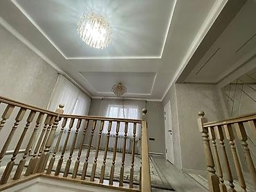 Продажа коттеджей и домов: 🚨 **СРОЧНО ПРОДАЁТСЯ 2-ЭТАЖНЫЙ ШИКАРНЫЙ ДОМ** 📍 Район: Ак-Орго 🏠 — 5