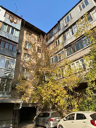 кватиры: 3 комнаты, 63 м², ТЦ Весна Индивидуалка, 4 этаж, Старый ремонт — 1