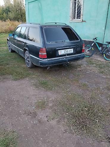 Продажа авто: Mercedes-Benz W124: 1994 г., Механика, Универсал — 6