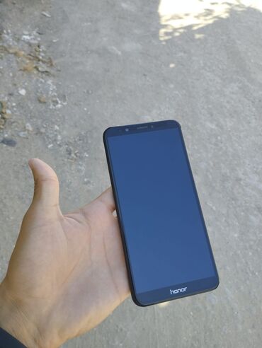 islenmis telefon: Honor 7C, 32 ГБ, цвет - Черный