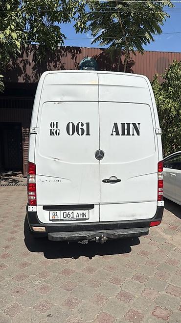 перегоротка на спринтер: Грузовой фургон Mercedes-Benz Sprinter (белый) - Тип кузова: фургон с — 1