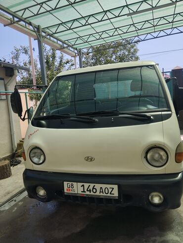 Hyundai: Hyundai Porter: 2002 г., 2.5 л, Механика, Дизель