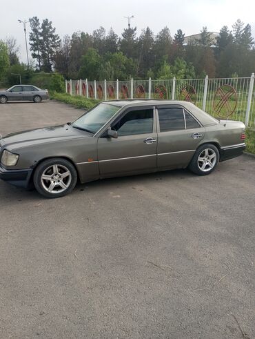 mercedes w124 e500 купить в россии: Mercedes-Benz W124: 1993 г., 3.2 л, Автомат, Бензин