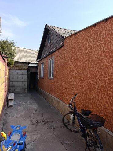 мансарт дом: Продаётся частный дом с мебелью,в связи с переездом. обмен не